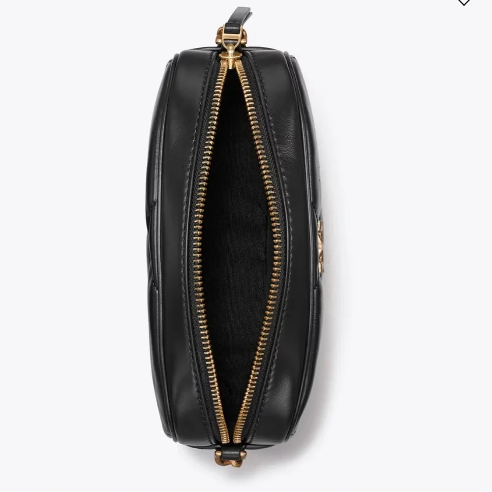 Tory Burch KIRA DIAMOND QUILT CAMERA BAG